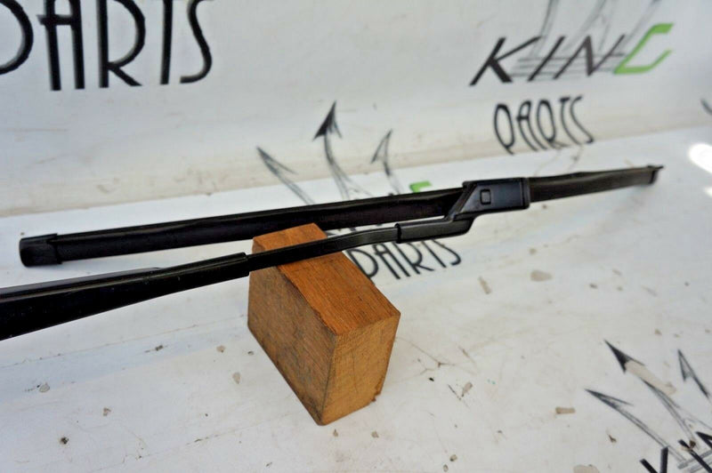 VW GOLF VI MK6 2008-2012 PAIR RIGHT AND LEFT FRONT WINDSCREEN WIPER ARM WIPER