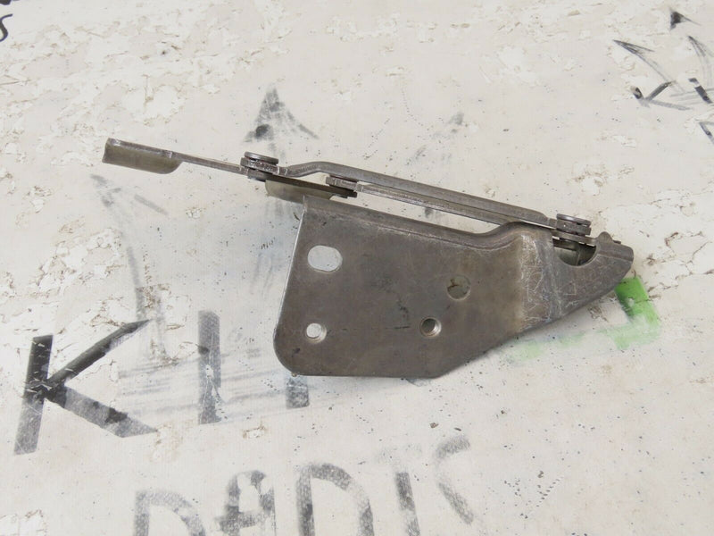 MERCEDES SPRINTER 2018-ON BONNET HOOD RIGHT SIDE HINGE *NEW* 9108803100