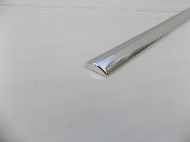 VOLVO XC70 2008-2016 V70 2008-2010 REAR LEFT WINDOW TRIM MOULDING /B07-06