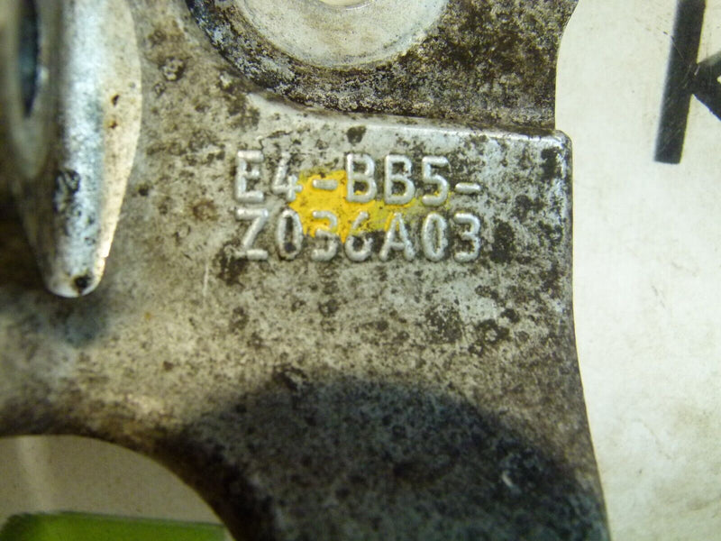 RANGE ROVER SPORT 13-17 FRONT RIGHT LOWER SHOCK ABSORBER BRACKET CPLA3462AB