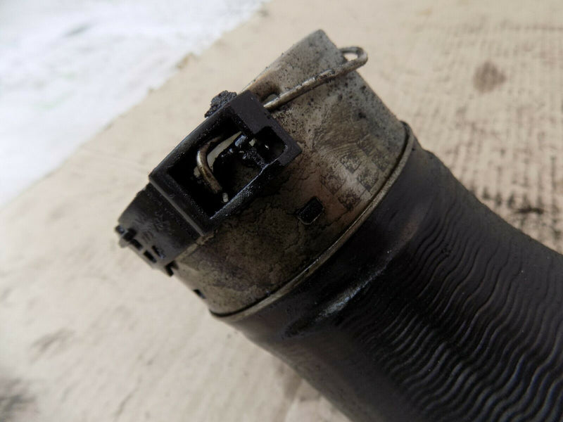 BMW 5 SERIES F10 F11 INTERCOOLER TO INLET MANIFOLD CHARGE AIR PIPE LEFT 7810615