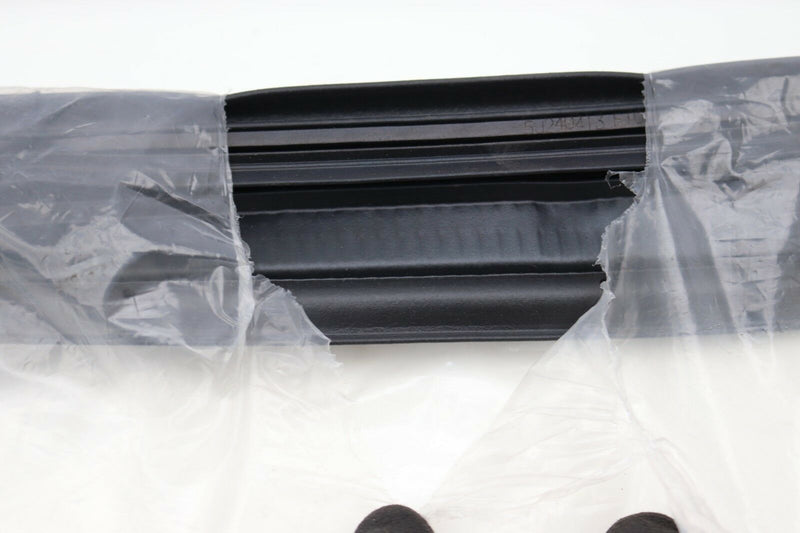 MAZDA CX-3 2013-2019 TAILGATE BOOTLID SEAL RUBBER GASKET NEW D10E-62-761 /B01-44