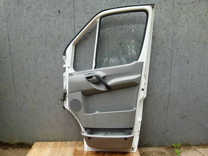 MERCEDES SPRINTER W906 06-17 FRONT DOOR PANEL RIGHT SIDE & LOCK MECHANISM