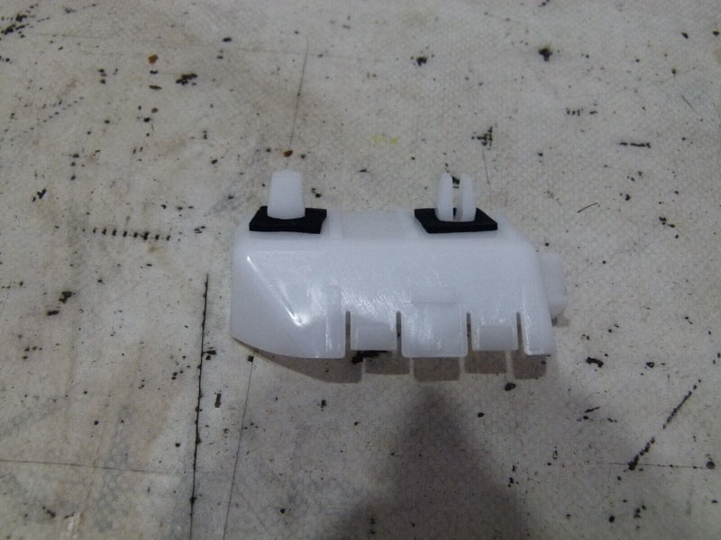 NISSAN QASHQAI J10 2007-2010 REAR BUMPER LEFT BRACKET GENUINE 85227JD01A