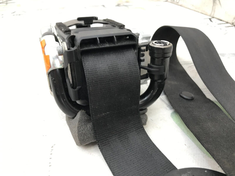 AUDI A1 8X 2010-2018 FRONT SEAT BELT RIGHT DRIVER SIDE SEATBELT O/S 8X3857706E