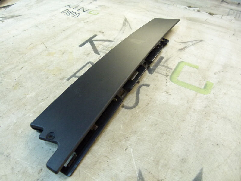 RENAULT CAPTUR 2020-ON REAR LEFT DOOR EXTERIOR PILLAR TRIM 822820111R