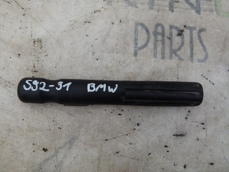 MINI COUNTRYMAN F60 2017-22 WINDSHIELD HOSE LINE MOUNT GENUINE 7373183