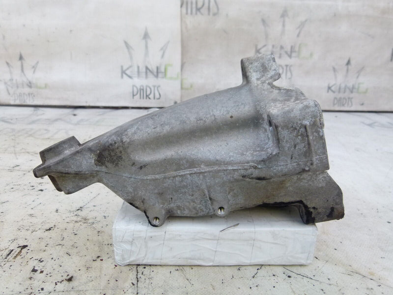 MERCEDES C W204 2007-2011 ENGINE MOUNTING BRACKET GENUINE A6512233404