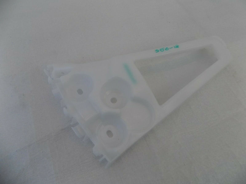 SMART FORTWO W453 2014-ON REAR BUMPER RIGHT BRACKET HOLDER A4538850525 /S56-18