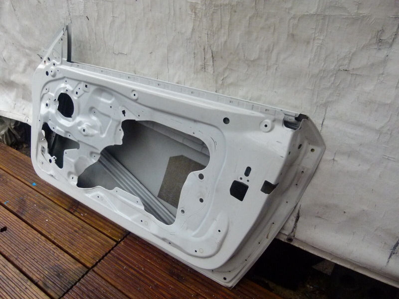 BMW 4 SERIES F32 F33 F36 F82 FRONT DOOR PANEL RIGHT DRIVER SIDE in WHITE