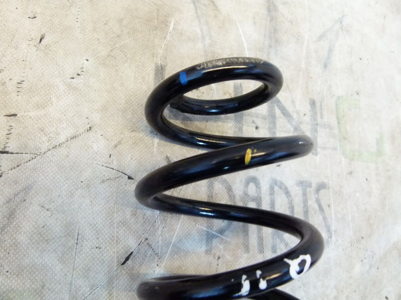 AUDI Q3 F3 2018-ON REAR AXLE LEFT OR RIGHT ABSORBING SPRING 5Q0511115