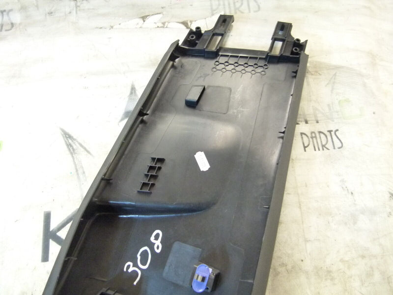 PEUGEOT 308 SW ESTATE 2017-21 LEFT SIDE B-PILLAR COVER TRIM 9677443377