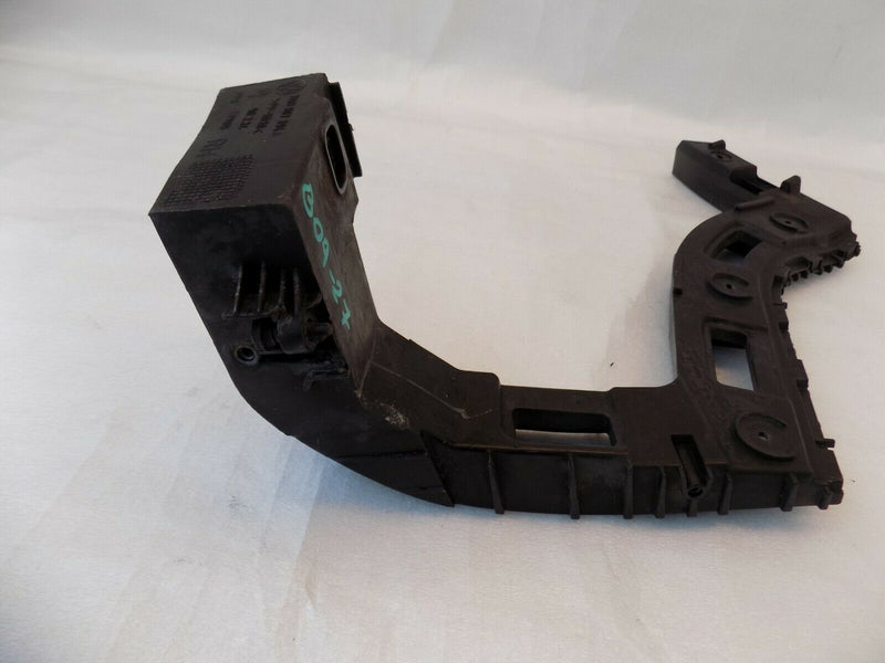 VW SHARAN ALHAMBRA 2010+ REAR BUMPER RIGHT SIDE BRACKET GUIDE 7N0807394A /B09-27