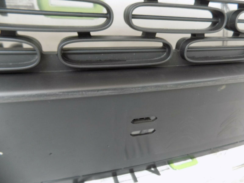 CITROEN C3 2016-ON GENUINE BUMPER RADIATOR GRILL TRIM 9812061877