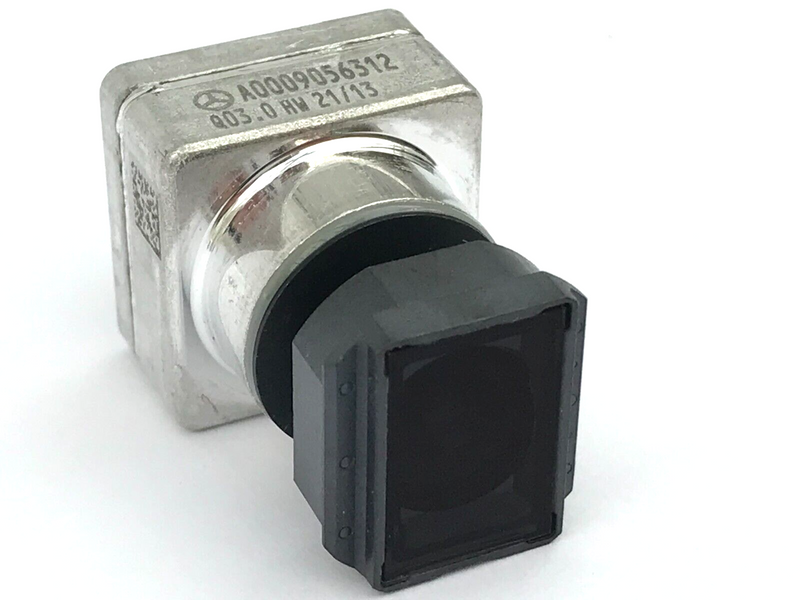 MERCEDES CLS C257 W257 NEW FRONT GRILL GRILLE REALITY PARKING CAMERA A0009056312