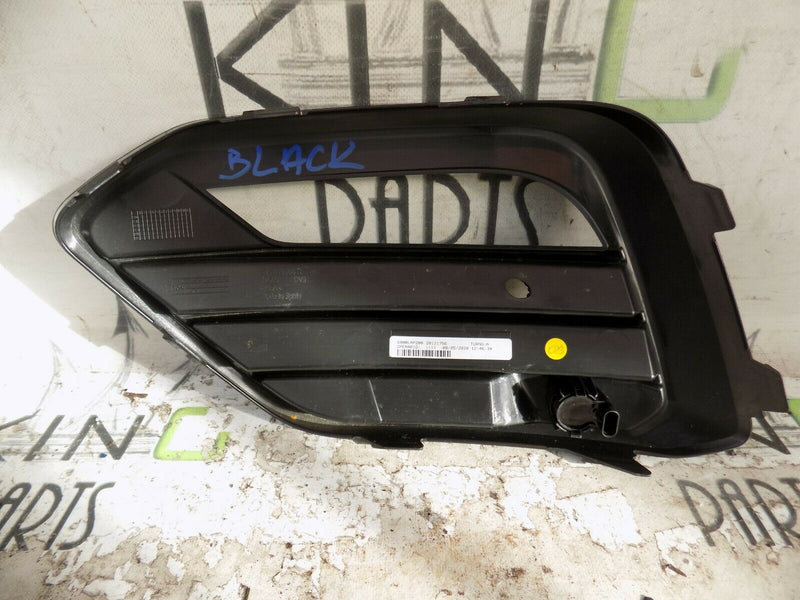 SEAT ATECA 2020-UP RHD FCL FRONT BUMPER RIGHT SIDE GRILLE IN BLACK+ PDC SENSOR