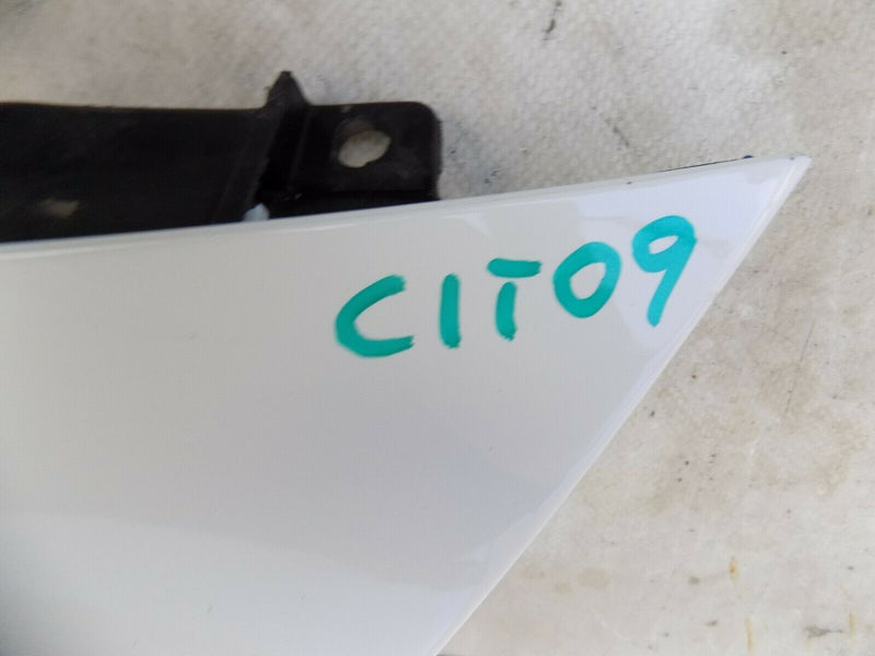MERCEDES CITAN 2013-ON FRONT BUMPER GRILL EMBLEM IN WHITE A4158880023