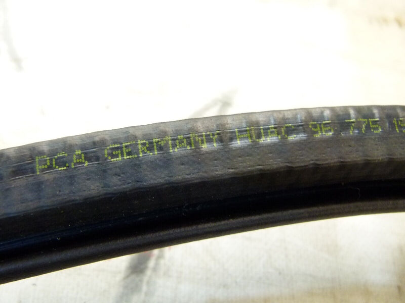 PEUGEOT 308 SW ESTATE 2017-21 FRONT BOTH SIDE RUBBER SEAL 9677519680