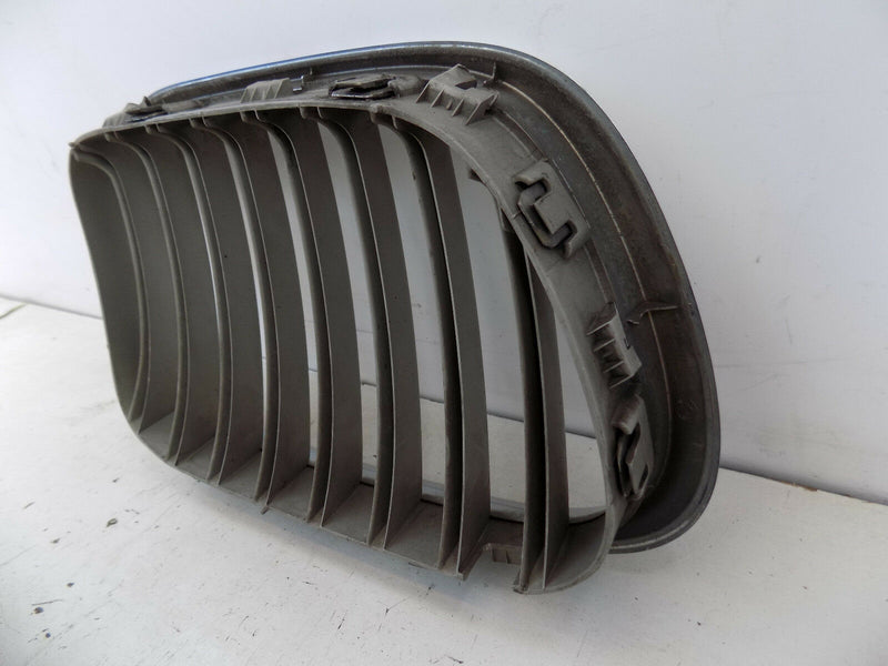 BMW X5 E53 FRONT BUMPER LEFT SIDE RADIATOR KIDNEY GRILL N/S 8247673