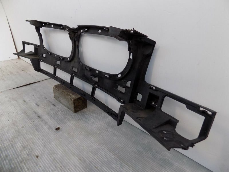 BMW X3 SERIES E83 2003-2006 TOP GRILL HOLDER BRACKET FRONT BUMPER GRILLE (G1065)