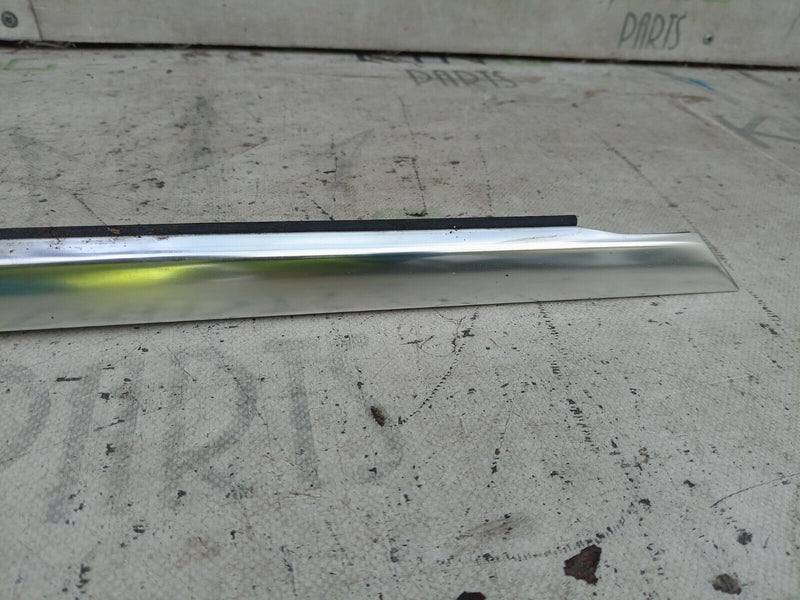 MERCEDES W205 C CLASS 14-21 FRONT RIGHT WINDOW SEALING RAIL CHROME A2057202024 #