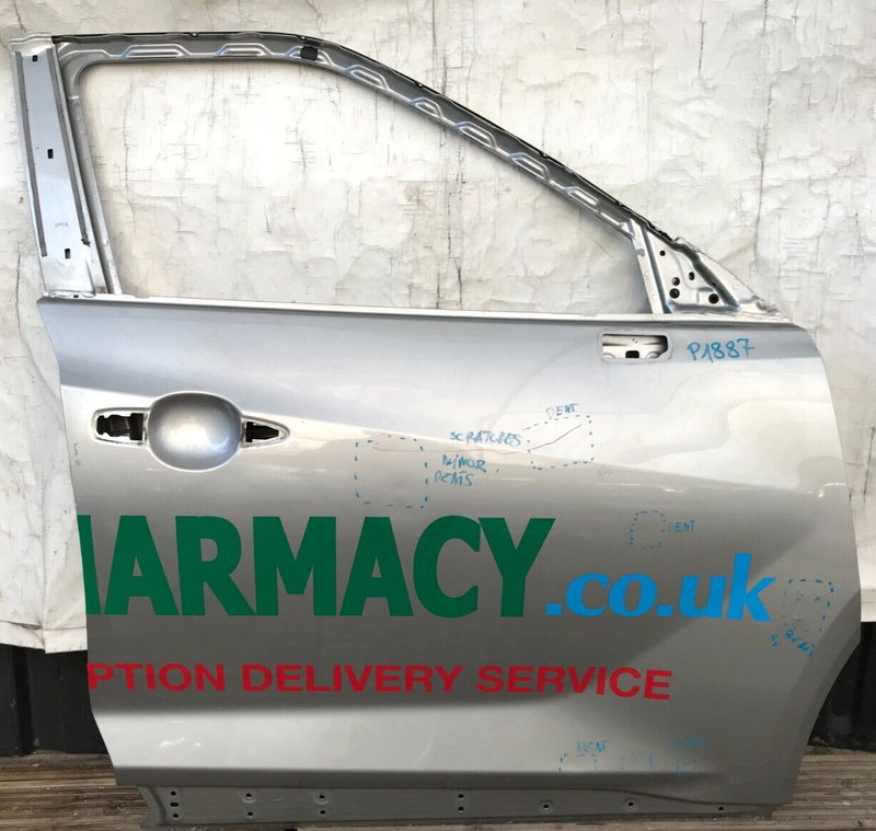 NISSAN JUKE MK2 F16 2019-ON GENUINE FRONT DOOR PANEL RIGHT DRIVER SIDE