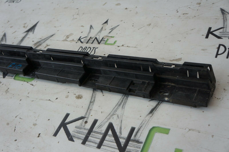 BMW 5 SERIES F10 2010-2017 SIDE SKIRT MOUNTING BRACKET FRONT LEFT 5177 7184777