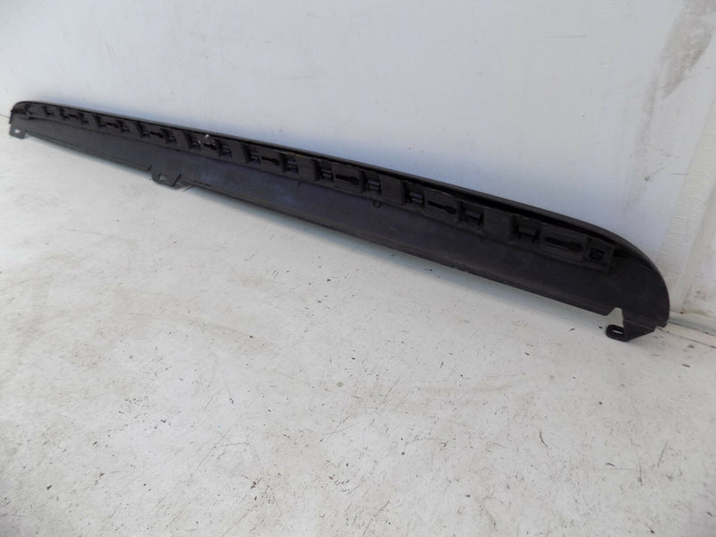 GOLF MK5 R32 GTI 09-11 FRONT RIGHT STEP PLATE PROTECT DOOR SILL 5K0853856B B5095