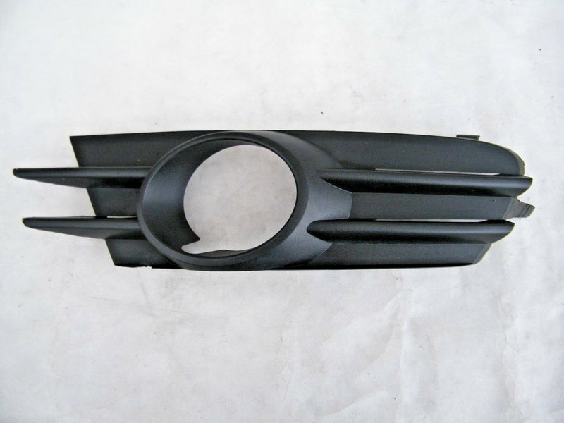 VW SCIROCCO 08-14 FRONT RIGHT BUMPER O/S RIGHT LOWER FOG GRILL 1K8853666C (VW80)