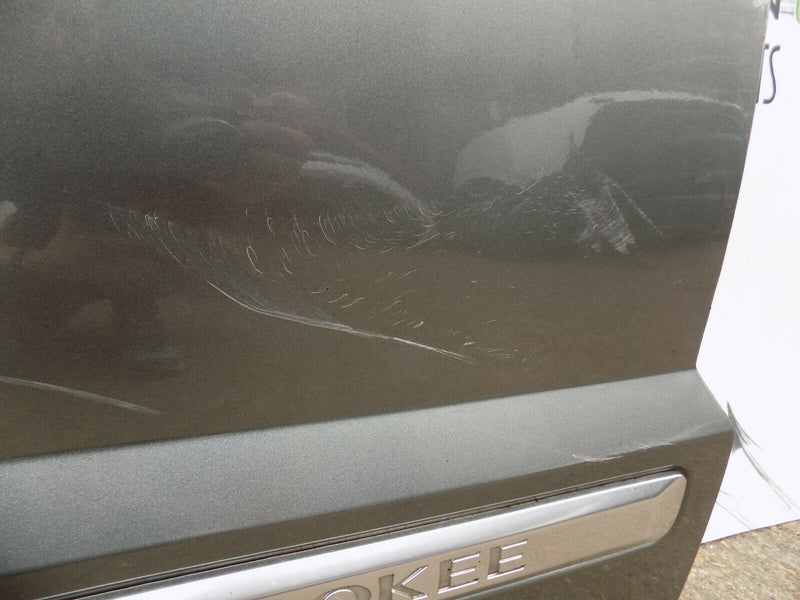 JEEP GRAND CHEROKEE 2005-2011 FRONT RIGHT SIDE DOOR IN GREY