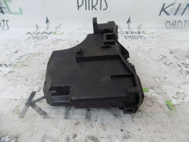 BMW 5 SERIES F10 F11 RELAY FUSE BOX HOLDER HOUSING GENUINE 7555157 OEM