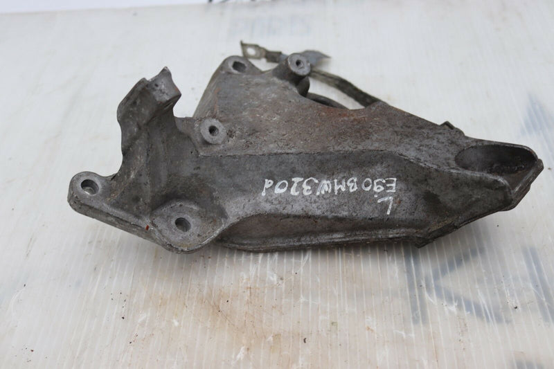 BMW 3 SERIES E90 2005-2013 320D ENGINE MOUNT MOUNTING 6760309 *3