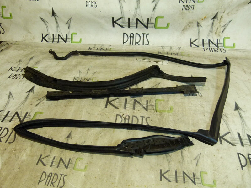 RANGE ROVER SPORT L494 REAR RIGHT DOOR RUBBER SEAL SET GENUINE DK62250A20A