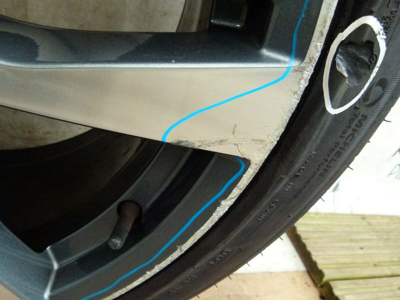 AUDI A6 C8 8,5JX19H2 ET40 ALLOY WHEEL RIM 19" 4K0601025H TYRE 245/45 R19