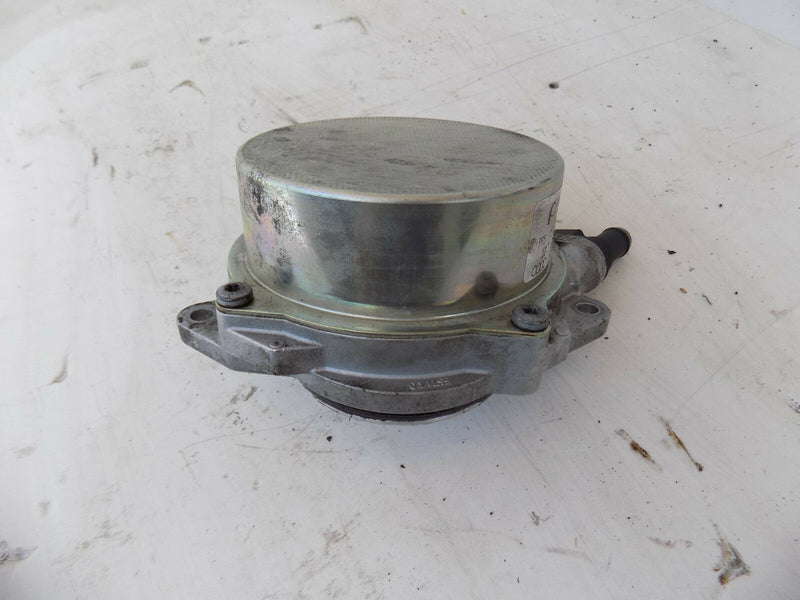 VW TOUAREG AUDI A6 4F 2.7 3.0 L V6 PIERBURG 10T 300/1372 VACUUM PUMP 059145100J