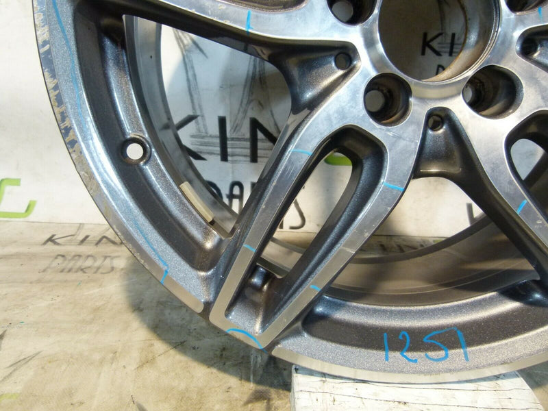 MERCEDES W176 AMG GENUINE ALLOY WHEEL RIM 18" 7.5Jx18CH ET52 A1764010700