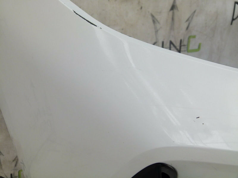 BMW F40 M-SPORT 2019-ON WHITWE FRONT BUMPER GENUINE & LOWER GRILL 8070928