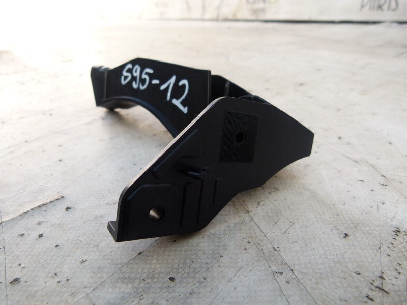 AUDI Q2 2016-20 FRONT BUMPER RIGHT SIDE MOUNT BRACKET GENUINE 81A807184