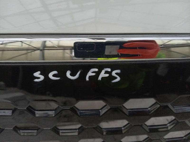 MAXUS LDV eDELIVER 9 EV 2020-ON FRONT BUMPER GRILL C00295539-M001