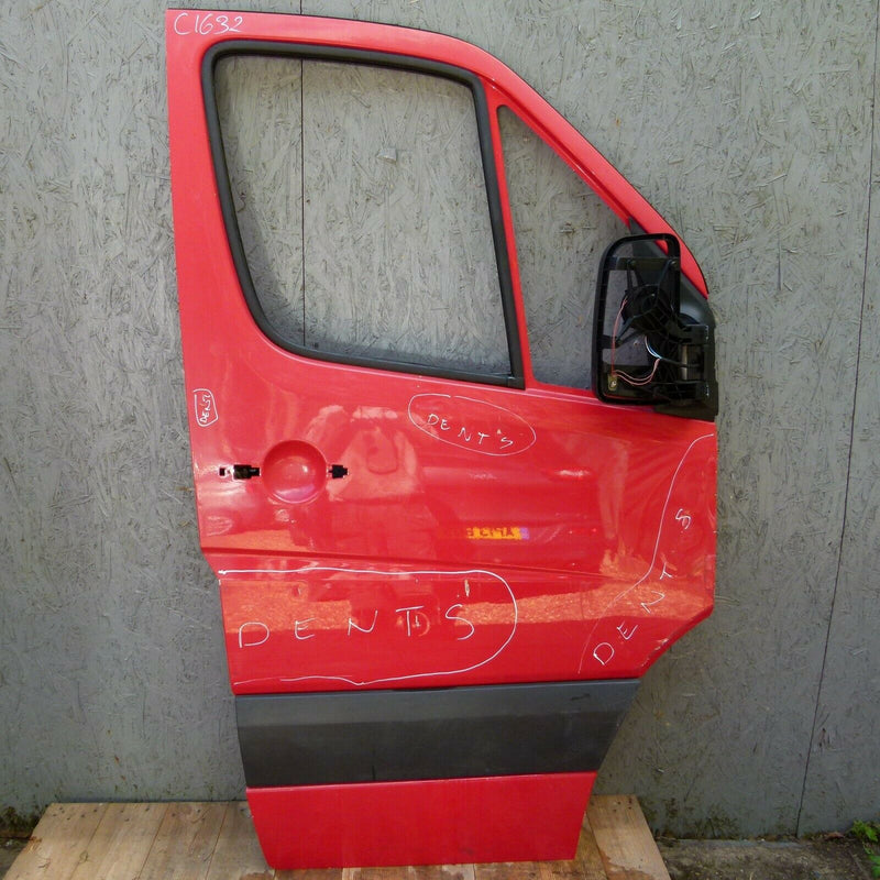 MERCEDES SPRINTER W906 06-17 FRONT DOOR PANEL RIGHT SIDE & LOCK MECHANISM