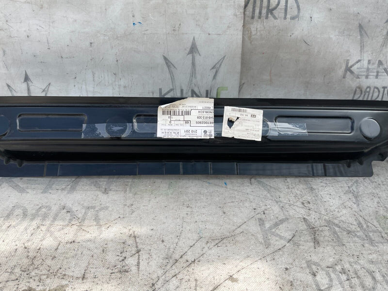 VW GOLF MK8 ESTATE 2019-ON REAR REINFORCEMENT PANEL GENUINE 5H9813309