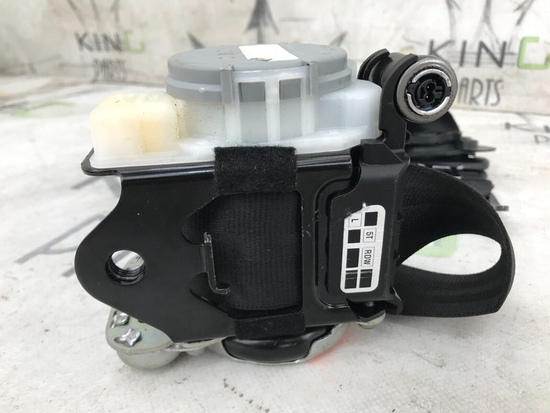 AUDI A3 8V 2013-2019 FRONT SEAT BELT LEFT PASSENGER SIDE SEATBELT N/S 8V5857705