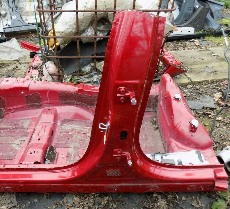JAGUAR XJ 351 2010-2019 LEFT SIDE BODY CUT PART QUARTER PANEL PILLAR B