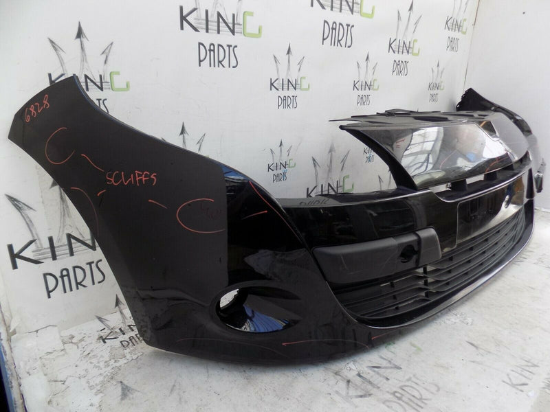 Renault 2008-2012 MK3  Megane Front Bumper Silver 5 Door Hatchback