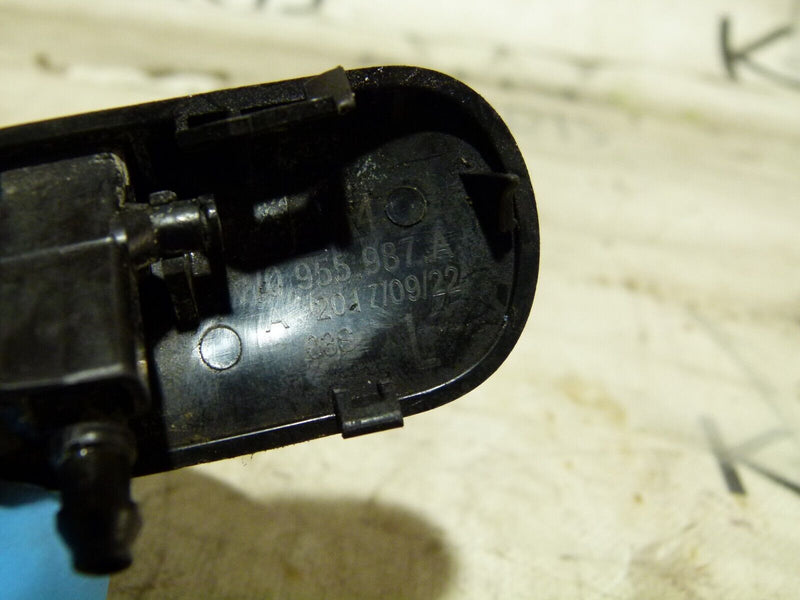 AUDI A4 S4 8W B9 2016-ON LEFT AND RIGHT WINDSCREEN WASHER JET 8W0955987