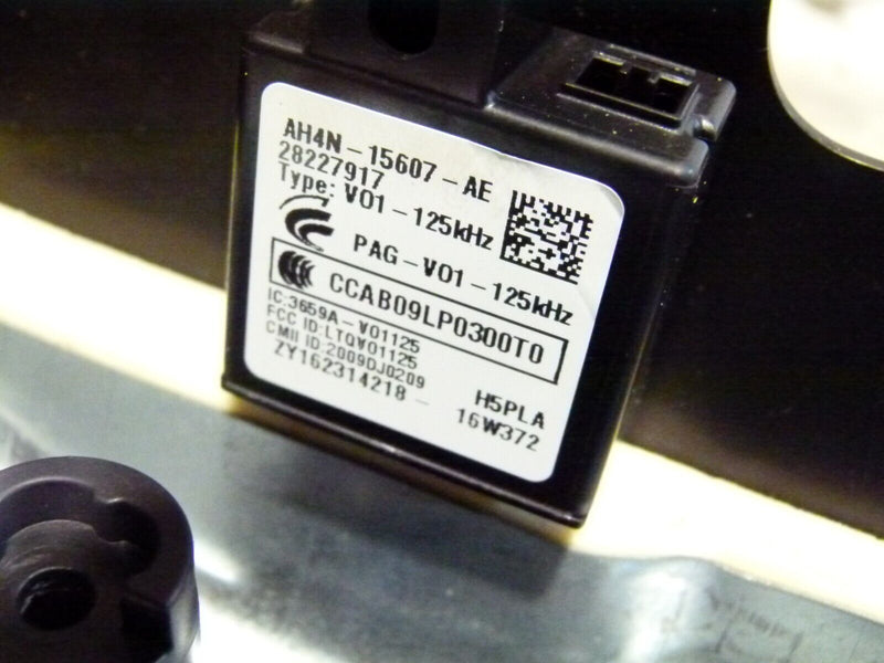 RANGE ROVER SPORT 13-17 KEYLESS ENTRY MODULE ANTENNA GENUINE AH4N15607AE