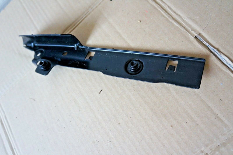 RENAULT MEGANE 2 2002-2008 LEFT MOUNT BUMPER BRACKET WING 7782101275 (S01)