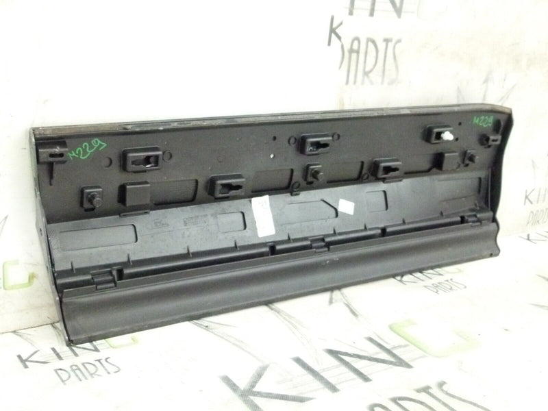 VW TOUAREG R-LINE 2016-19 REAR RIGHT DOOR TRIM MOULDING PANEL 760854950