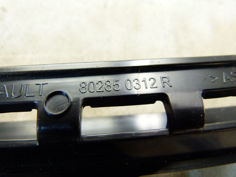 RENAULT CAPTUR 2020-ON FRONT LEFT DOOR EXTERIOR PILLAR TRIM 802850312R