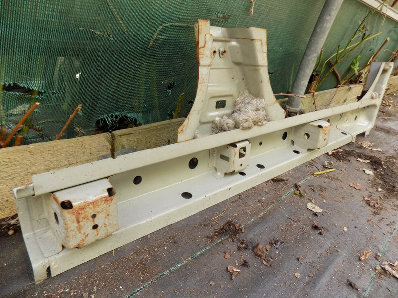 KIA PICANTO MK2 2011-2017 LEFT SIDE OUTER BODY PANEL PILLAR FRAME BOTTOM